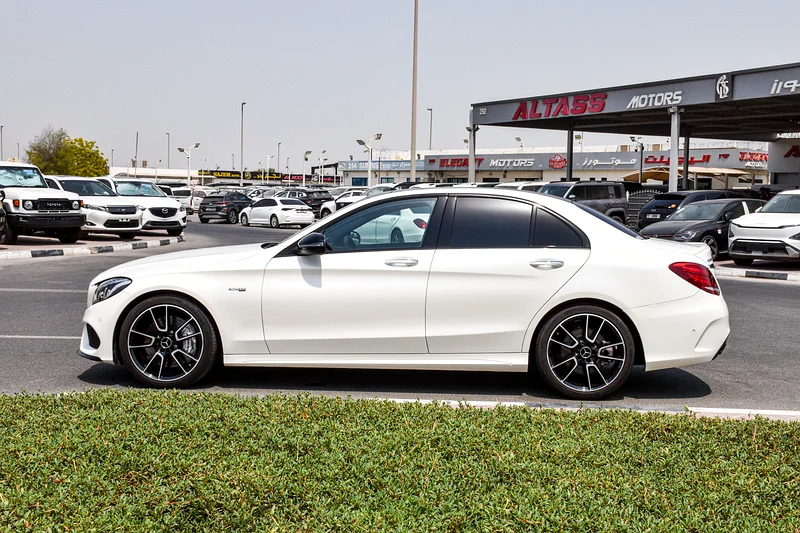 Gallery image of  {"id":153,"name":"C-Class","company_id":42,"type_id":8,"created_at":"2025-02-06T17:53:17.000000Z","updated_at":"2025-02-06T17:53:17.000000Z"}